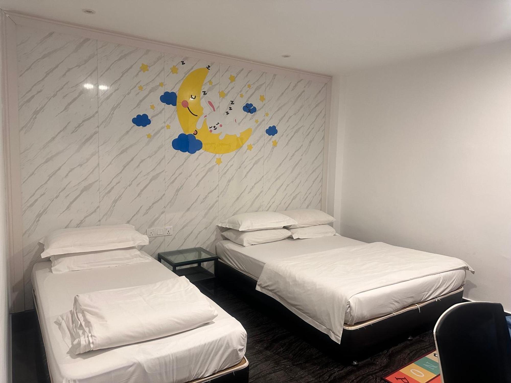 M Design Hotel @ Taman Pertama — Photos 2